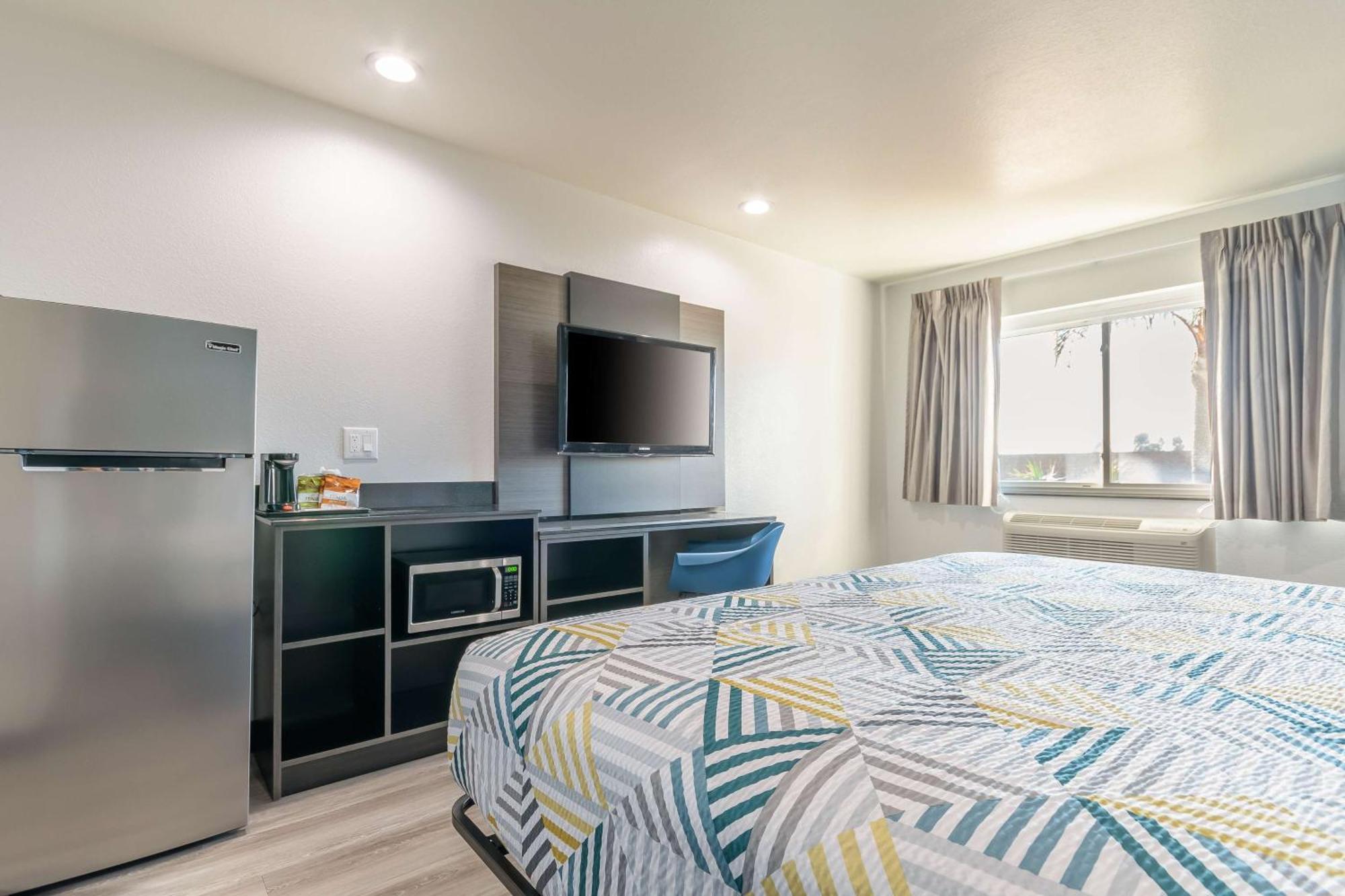 Studio 6 Suites Perris, Ca Exteriör bild
