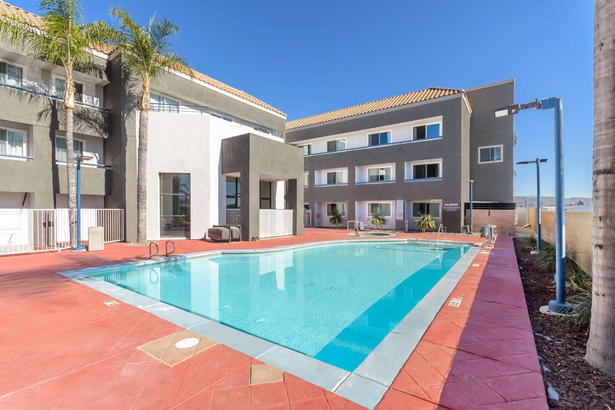 Studio 6 Suites Perris, Ca Exteriör bild